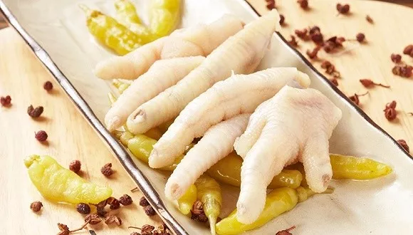 產(chǎn)品單一、股東繁雜、食安隱患，“鳳爪第一股”能順利IPO嗎？