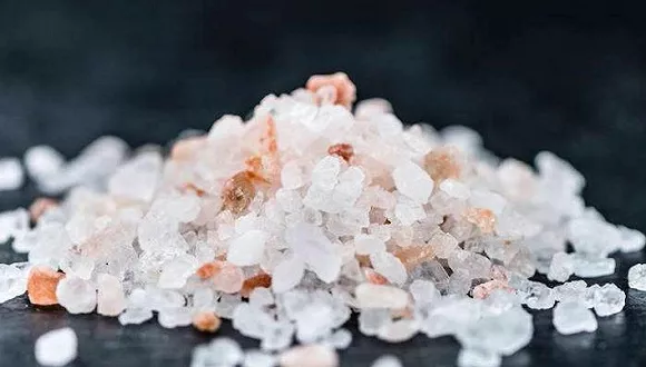 中國(guó)首次推出“食品工業(yè)減鹽指南”，目標(biāo)2030年加工食品減鹽20%