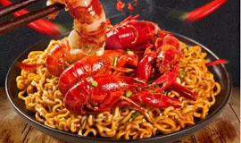 小龍蝦拌面、麻糬Q米撈面……面食圈正流行這些味兒