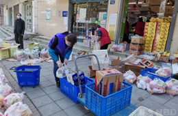 有人傍上平臺(tái)大賺，有人扛不住轉(zhuǎn)做團(tuán)長(zhǎng)：社區(qū)團(tuán)購，是經(jīng)銷商的助手or對(duì)手？