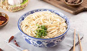 頭部資本加持、創(chuàng)業(yè)紅人攪局，為何都看上了“一碗面”？