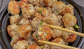 “瘦身”后成網(wǎng)紅，小小拇指生煎爆發(fā)大能量