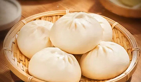  大包市場(chǎng)風(fēng)云再起！千味央廚發(fā)力蒸煮品類，80g手工大包首發(fā)上新