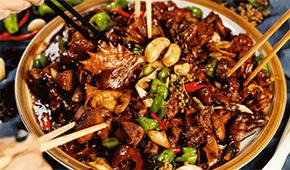  走出山東、香飄全國(guó)，預(yù)制臨沂炒雞能否成為另一個(gè)“淄博燒烤”？