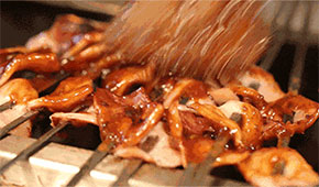 備戰(zhàn)燒烤季，今年市場還火不火？燒烤食材整點(diǎn)兒啥？