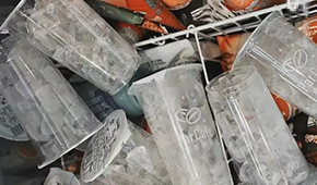 蜜雪冰城、農(nóng)夫山泉入局，爆火的“冰杯”給凍品人哪些啟示？