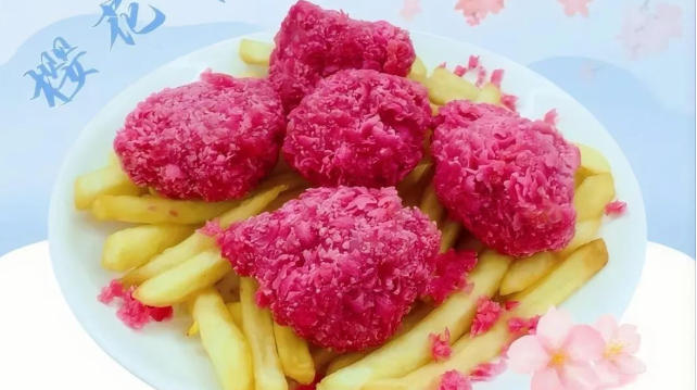 風(fēng)向 | 炫口味、炫顏色、炫好玩……炸雞越來越“炫酷”